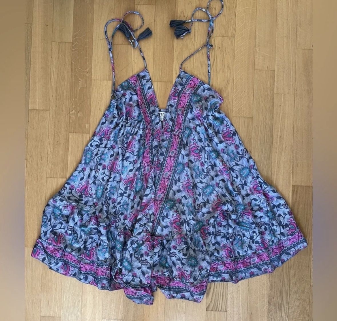 Vestiti: Ayfëe Florence Cover up size M – Nuovo (secondo la descrizione) da Bern venduto da all_j82d 1