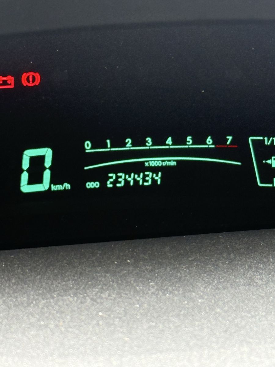 Toyota Autos: Toyota yaris 1.3 – Defekt aus Winkel von siffredistyle 6