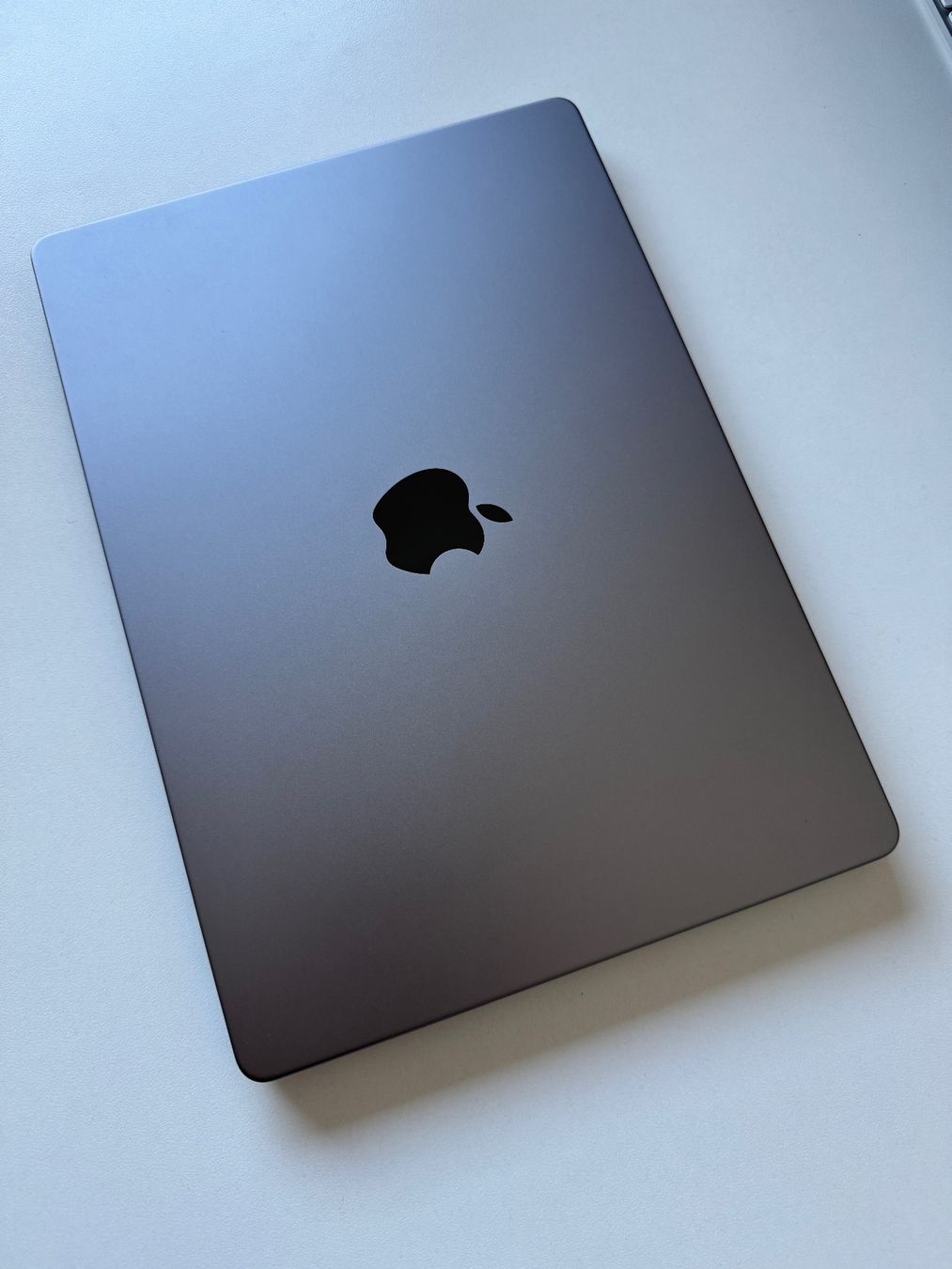 Apple Notebooks: MacBook Pro M2 2023 – Gebraucht aus Tägerwilen von  1