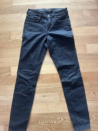 Schwarze Jeans