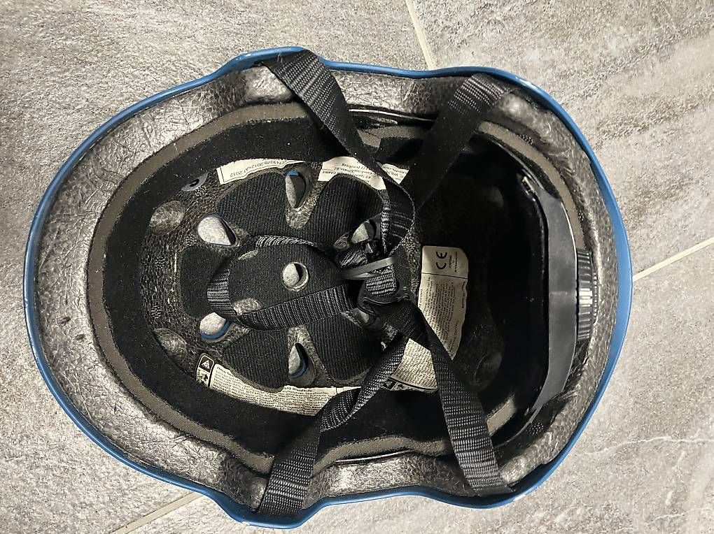 Caschi: Kindervelohelm K2 48-54 cm – Usato da Menznau venduto da siricius 2