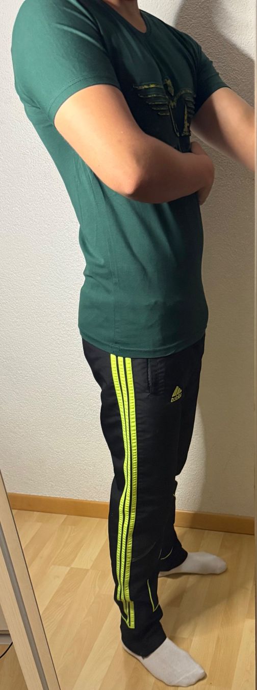 Adidas Hometrainer: Adidas Trainer – Gebraucht aus Suhr von sel_w2yg 1