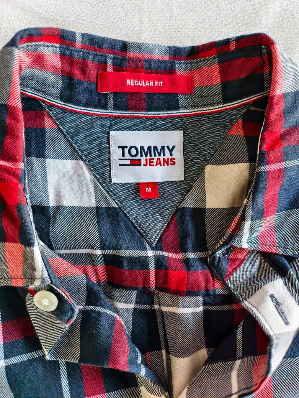 Tommy Hilfiger Camicie: 3 x Hemden Tommy Hilfiger Bugattti – Usato da Horgen venduto da mar_tdt5 5