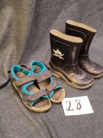 Gummistiefel und Sandalen, Grösse 28, für den Sommer!