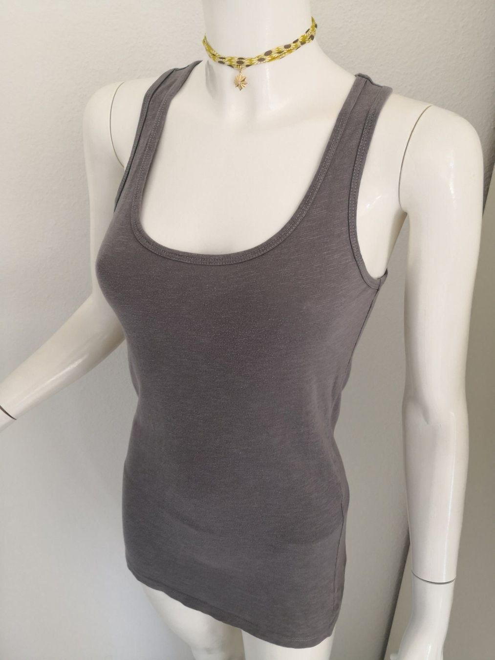 Mango Tops: 🤩MANGO BASIC TANK TOP GRAU & GUCCI P. – Gebraucht aus Olten von Naja-Twins-Twins 7