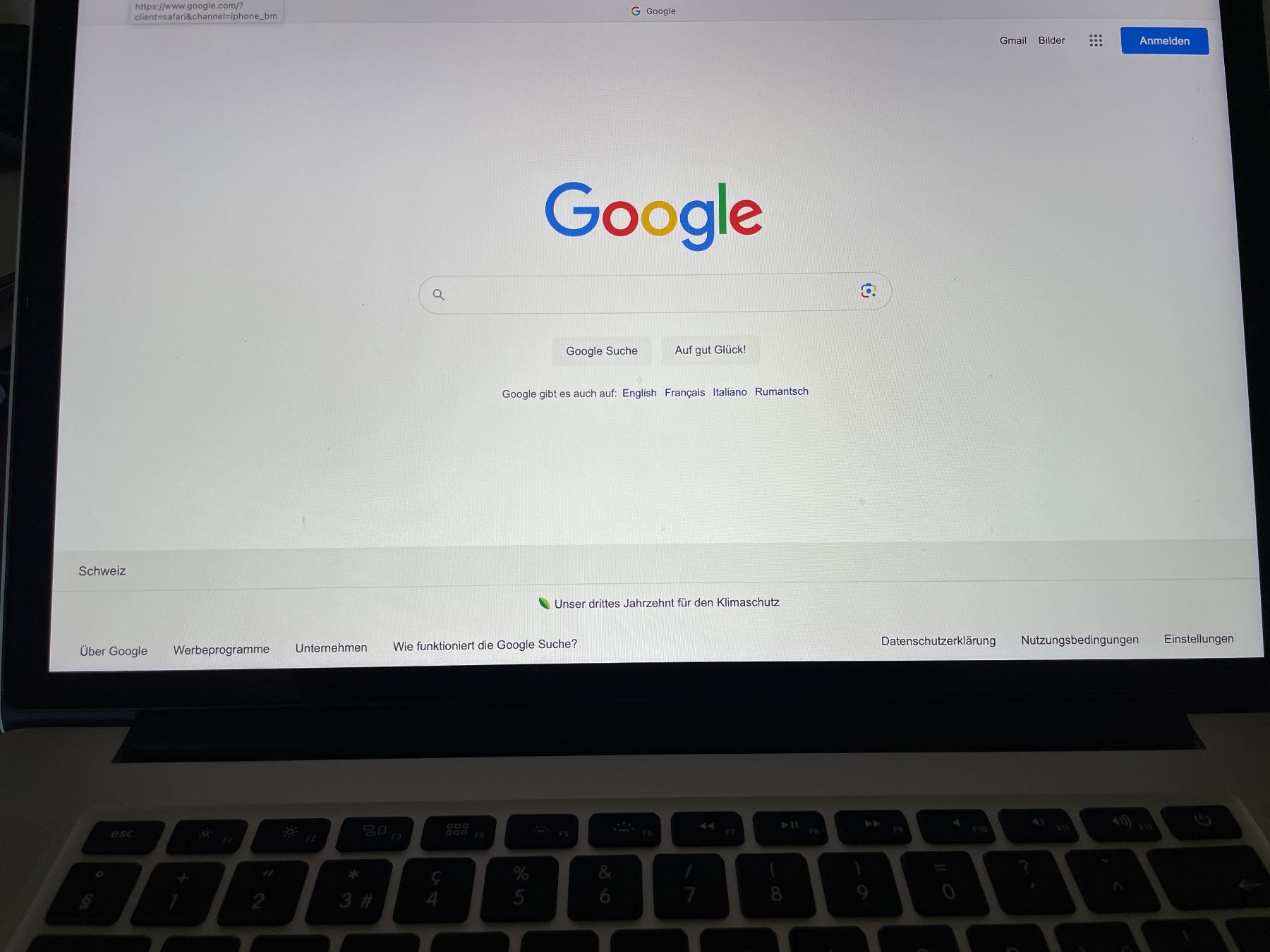 Apple Notebooks: MacBook Pro 15 Mid 2015 DG – Defekt aus Zürich von  8