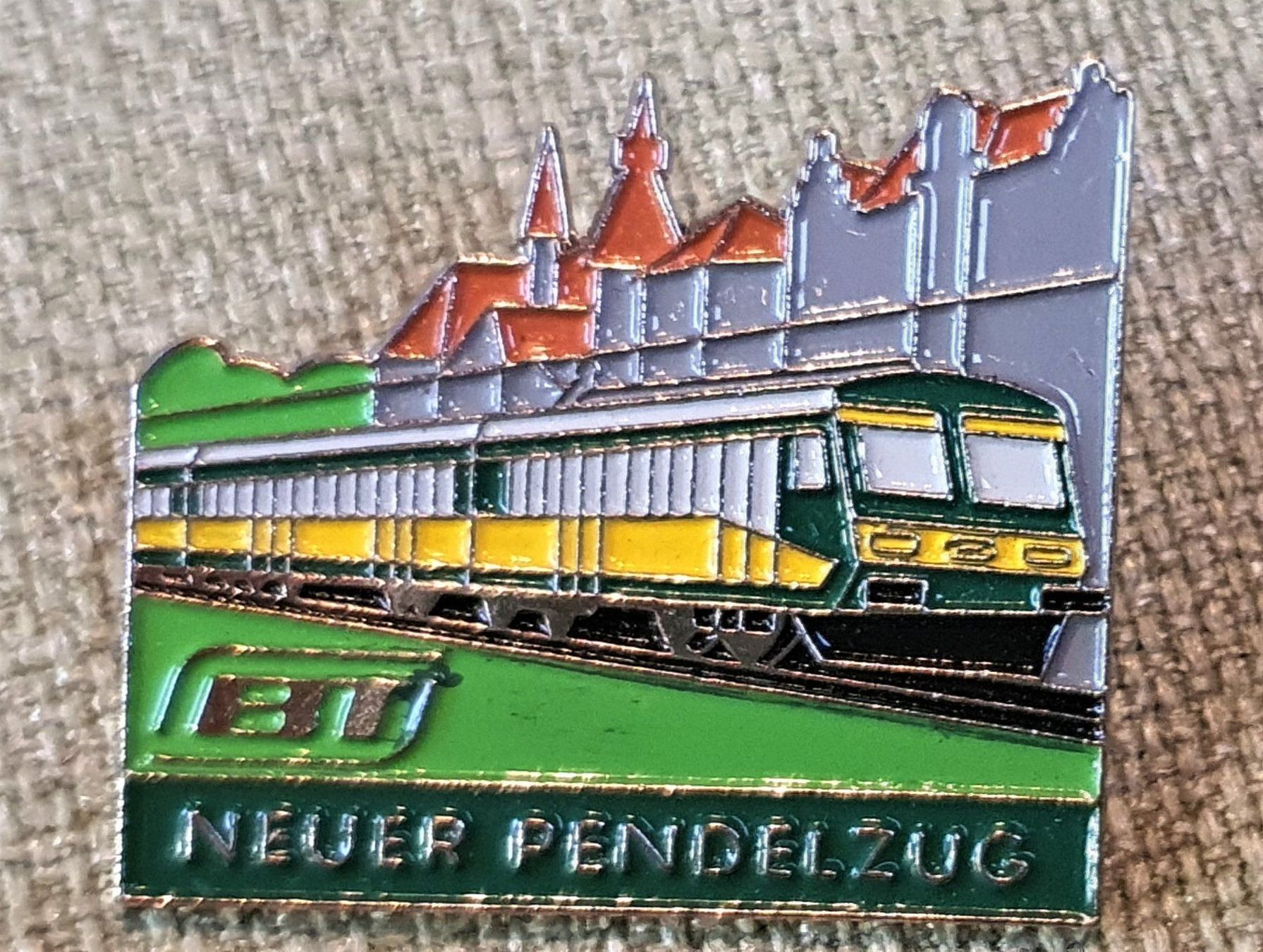 Placchette & Badge: I646 - Pin BT Bahn neuer Pendelzug – Usato da Reinach BL venduto da Boston-Verkauf