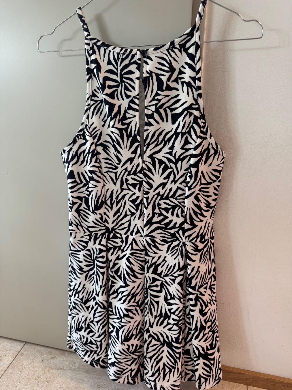 Topshop Tute: Gemusterter Topshop-Jumpsuit, Grösse 38 – Usato da Zürich venduto da rahelitas 1