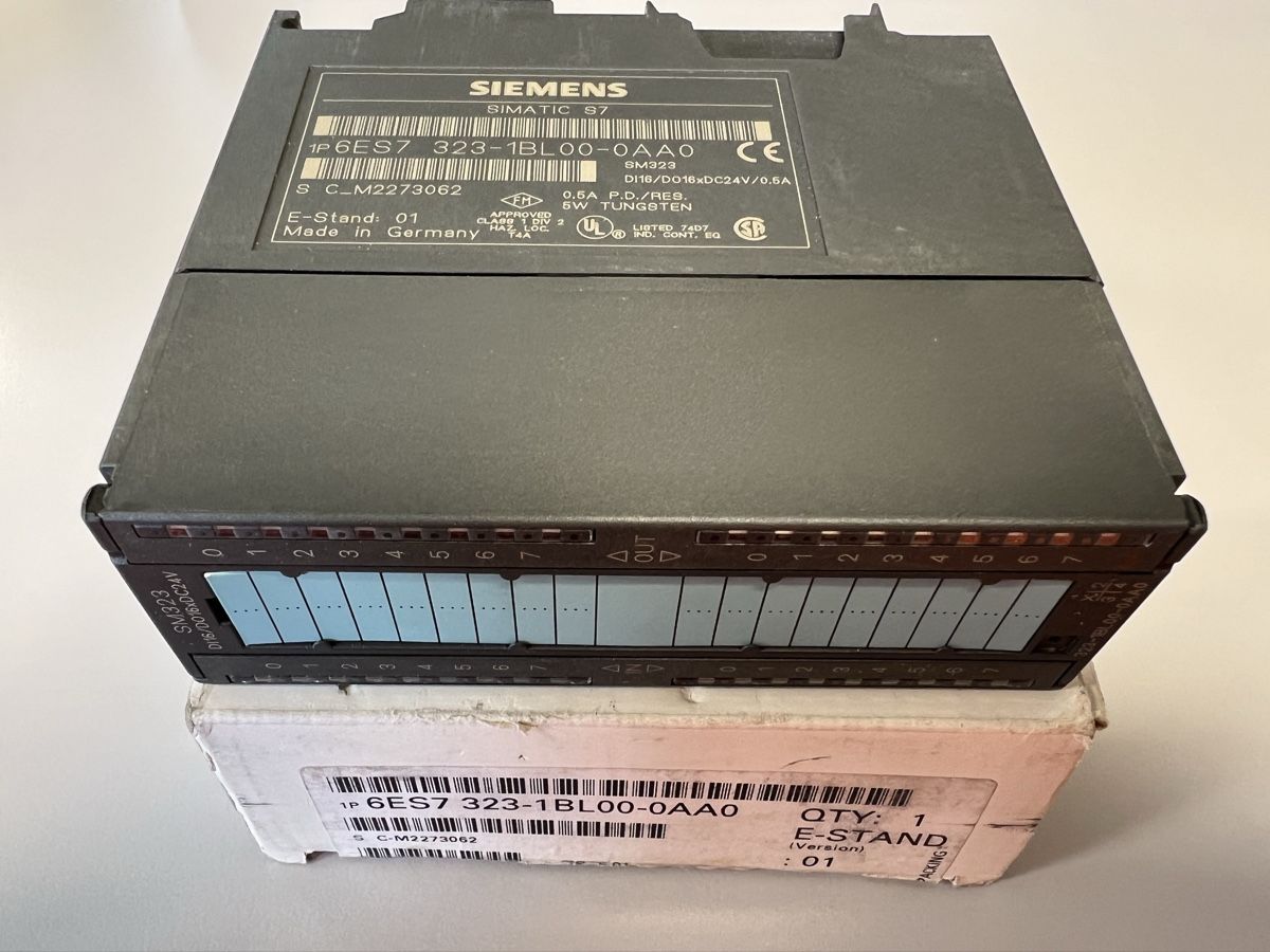 Siemens Componenti elettronici: Siemens S7 6ES7323-1BL00-0AA0 SPS – Nuovo (secondo la descrizione) da Euthal venduto da ruckzuckrohrfrei