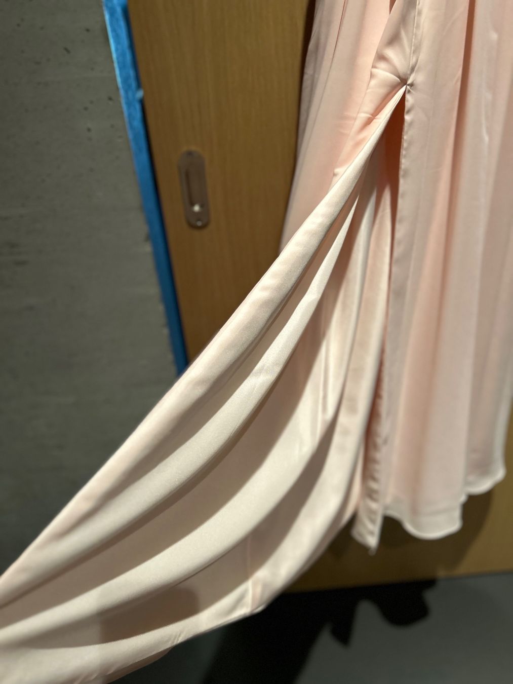 Kleider: Brautjungfer-Kleid – Neu und originalverpackt aus Seltisberg von Anddia 4
