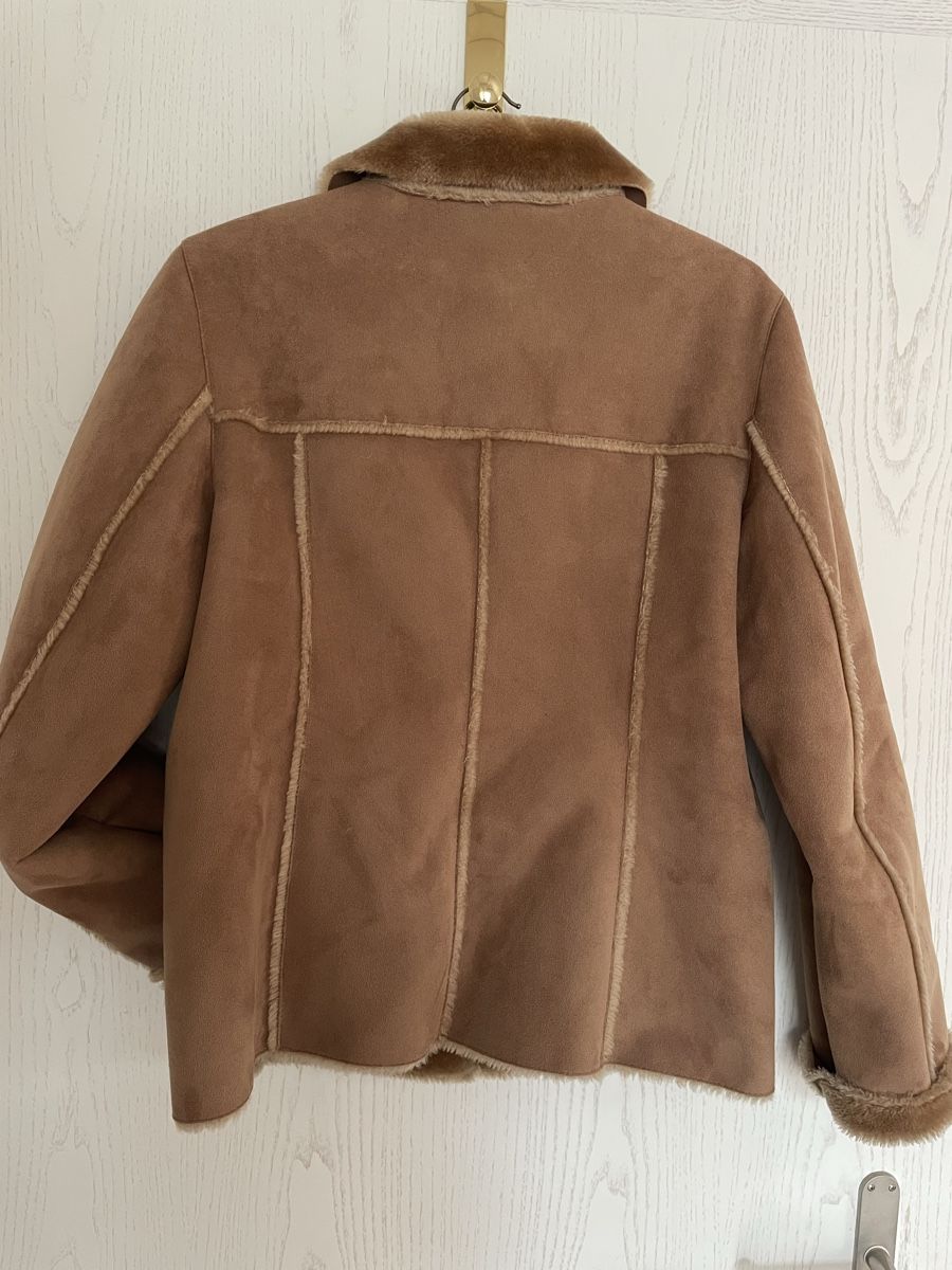 Essentiel Antwerp Giacche: Jacke mit Fell – Usato da Ottikon venduto da CurcioA 1