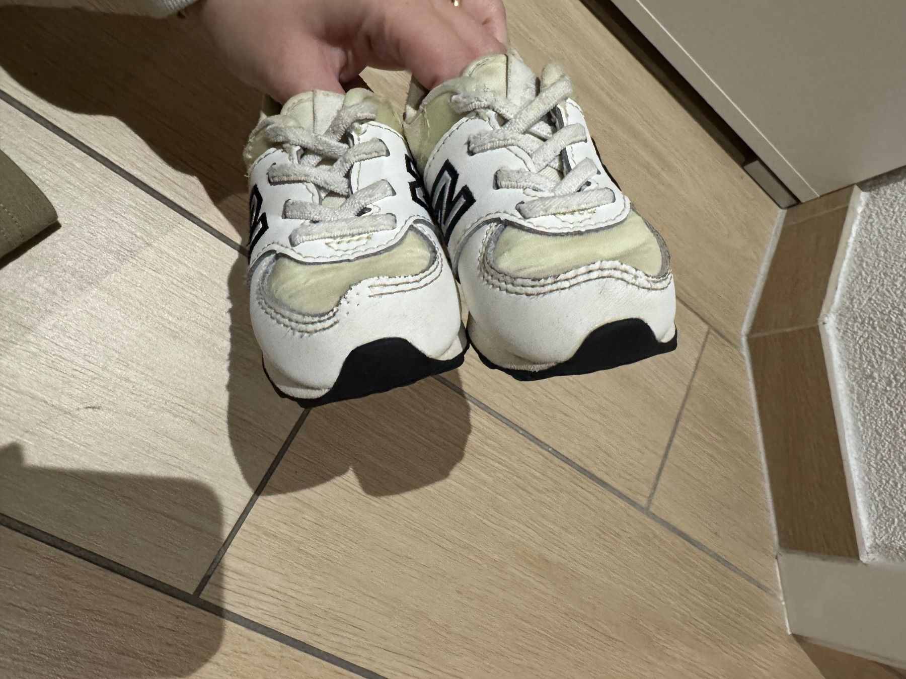 New Balance Scarpe da uomo: Basket New balance vert taille 21 – Usato da Granges-Paccot venduto da snowdi 1