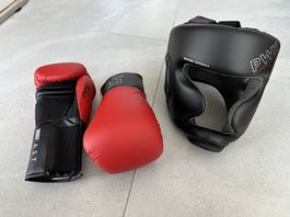 Boxausrüstung Kinder Helm+Handschuhe / Matériel box enfants