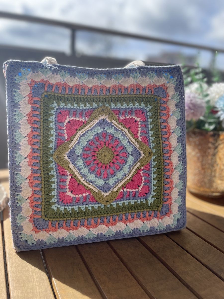 Borse da donna: Boho Häkeltasche Handmade – Nuovo e nell'imballaggio originale da Zürich venduto da LaiSe 1