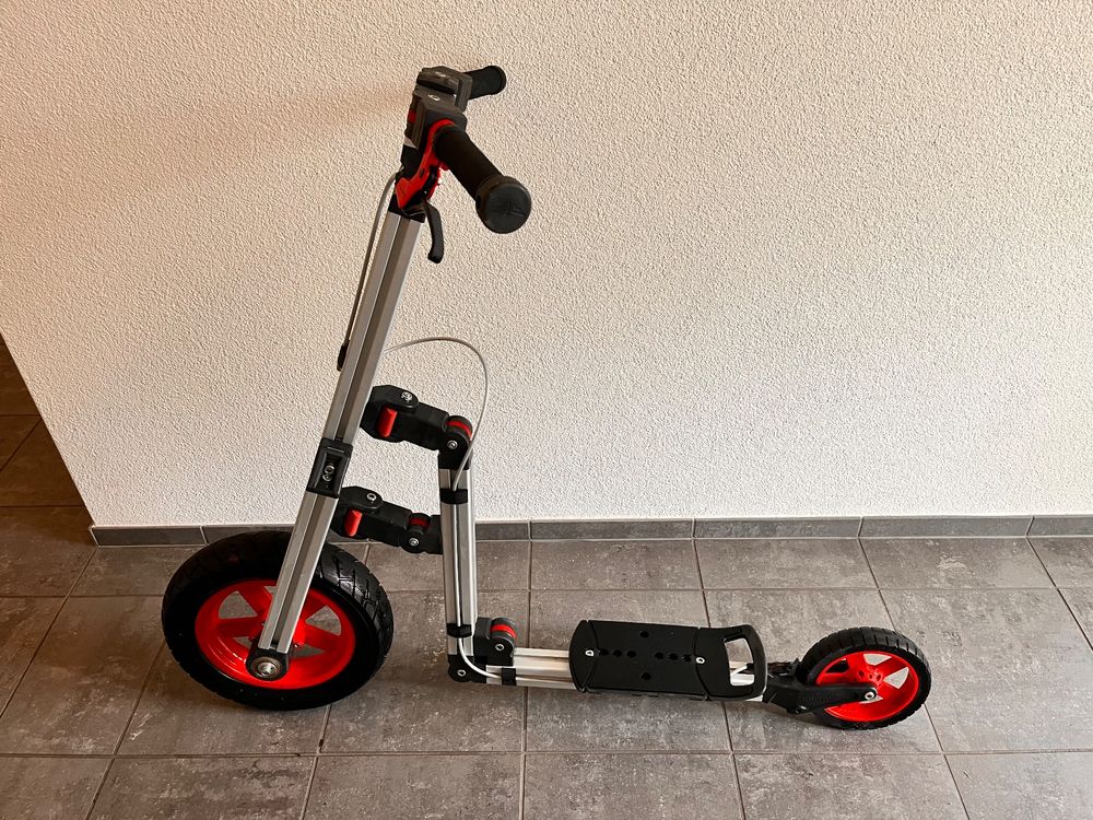 Kickboard / Scooter von Infento zum selber Zusammenbauen! Kaufen auf