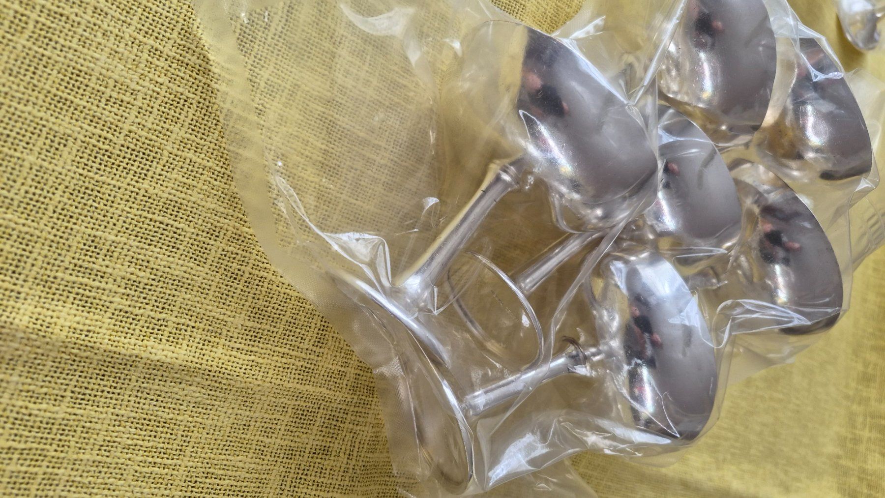 Set di piatti: Silber Hotelsilber Coupen Eisbecher Schalen – Usato da Twann venduto da Twann 5