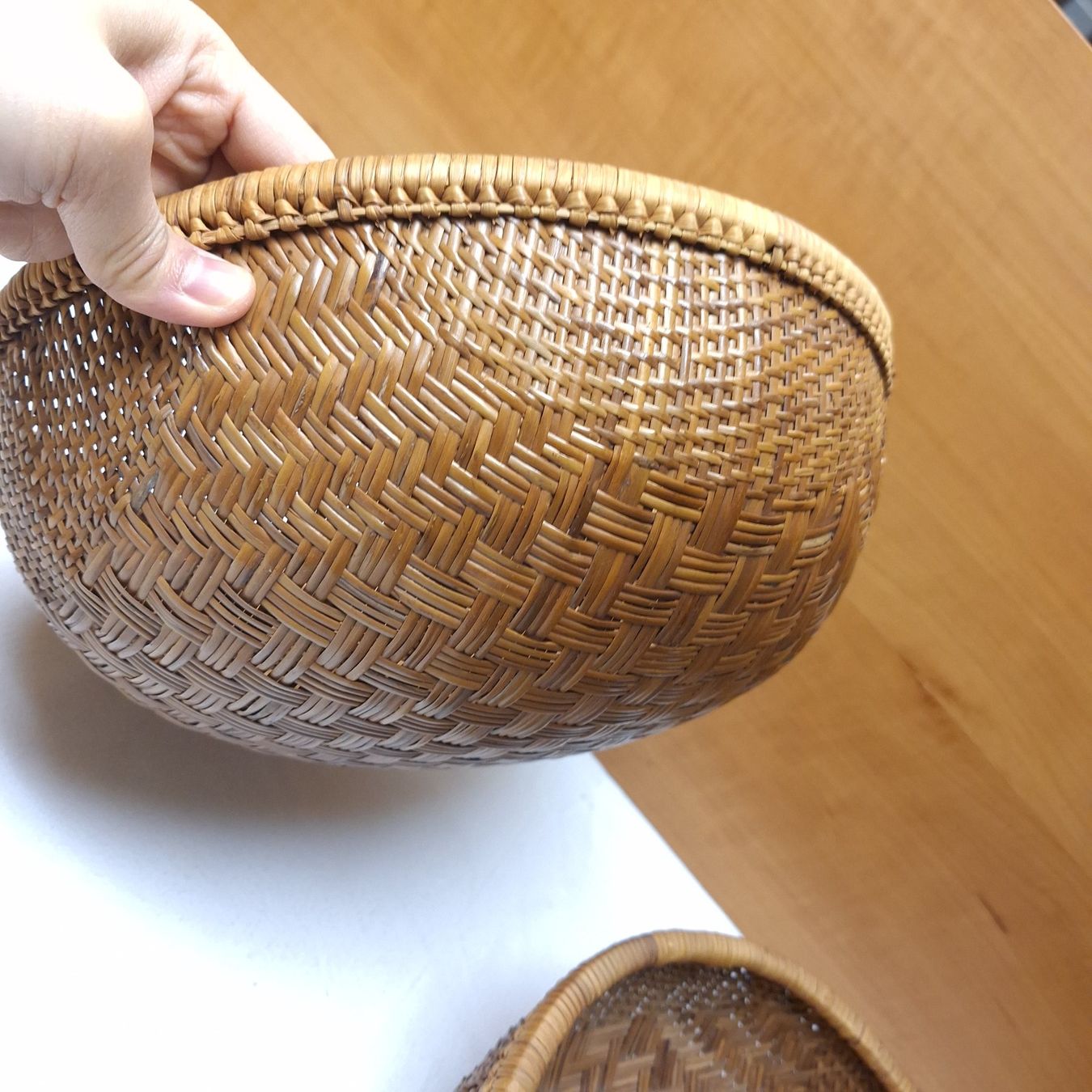 Altro per la casa: Sehr schöne Flechtarbeit, 2 geflochtene Körbe – Usato da Winterthur venduto da Goldpipau 4