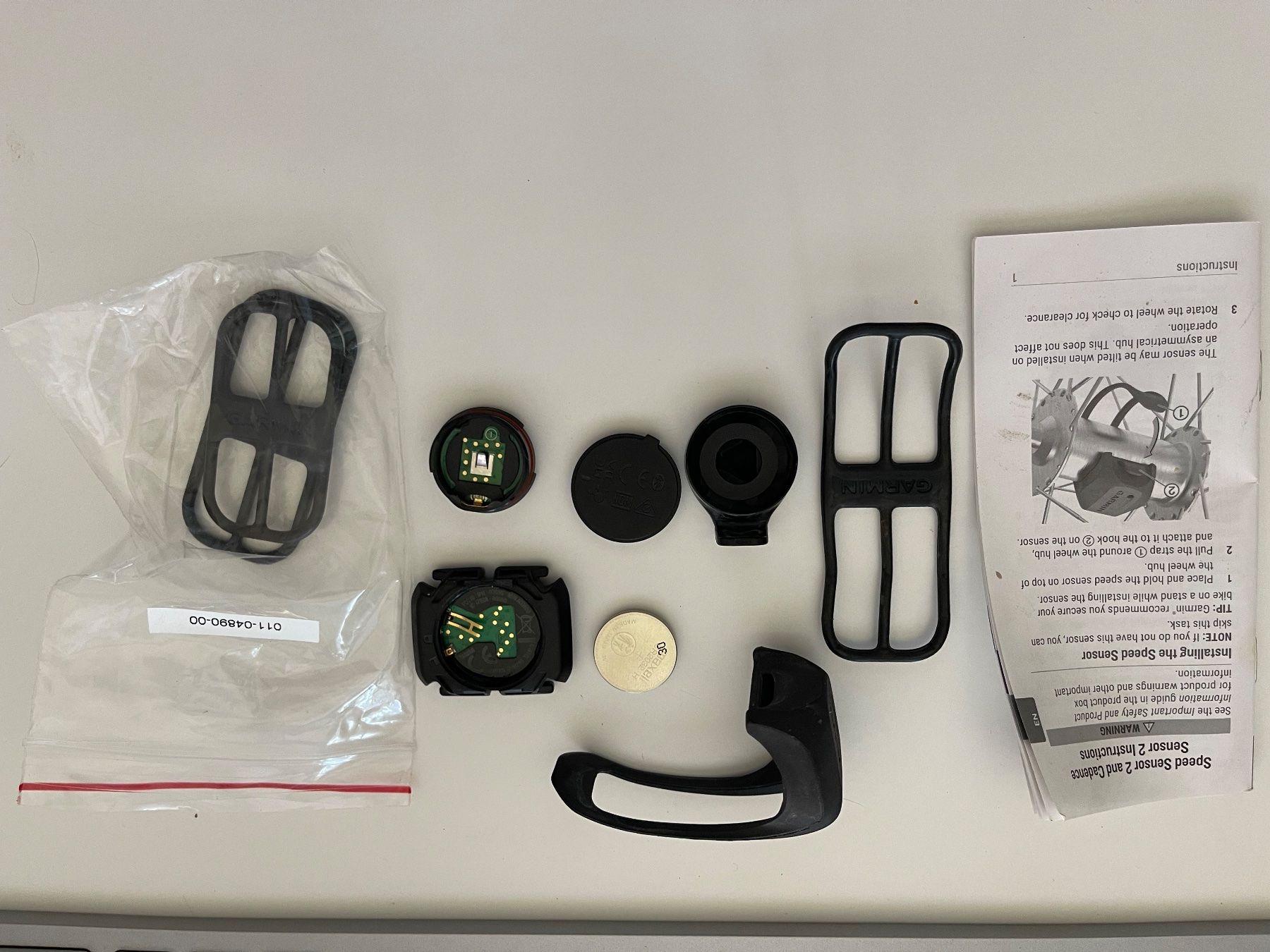 Garmin Pièces détachées: Garmin Geschwindigkeits- und Trittfrequenzsensor 2 Set – D'occasion à Zürich par Surf82 3