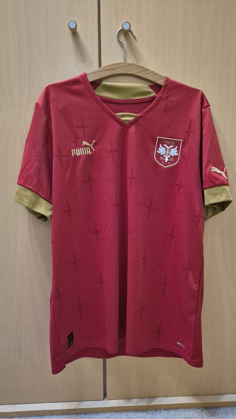 Puma Canottiere & Pantaloni: Serbien 2022/23 Heimtrikot Puma – Nuovo (secondo la descrizione) da Spiegel b. Bern venduto da ast_dp6f