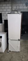 Kühlschrank V-Zug Einbaugerät mit Gefrierfach weiss 