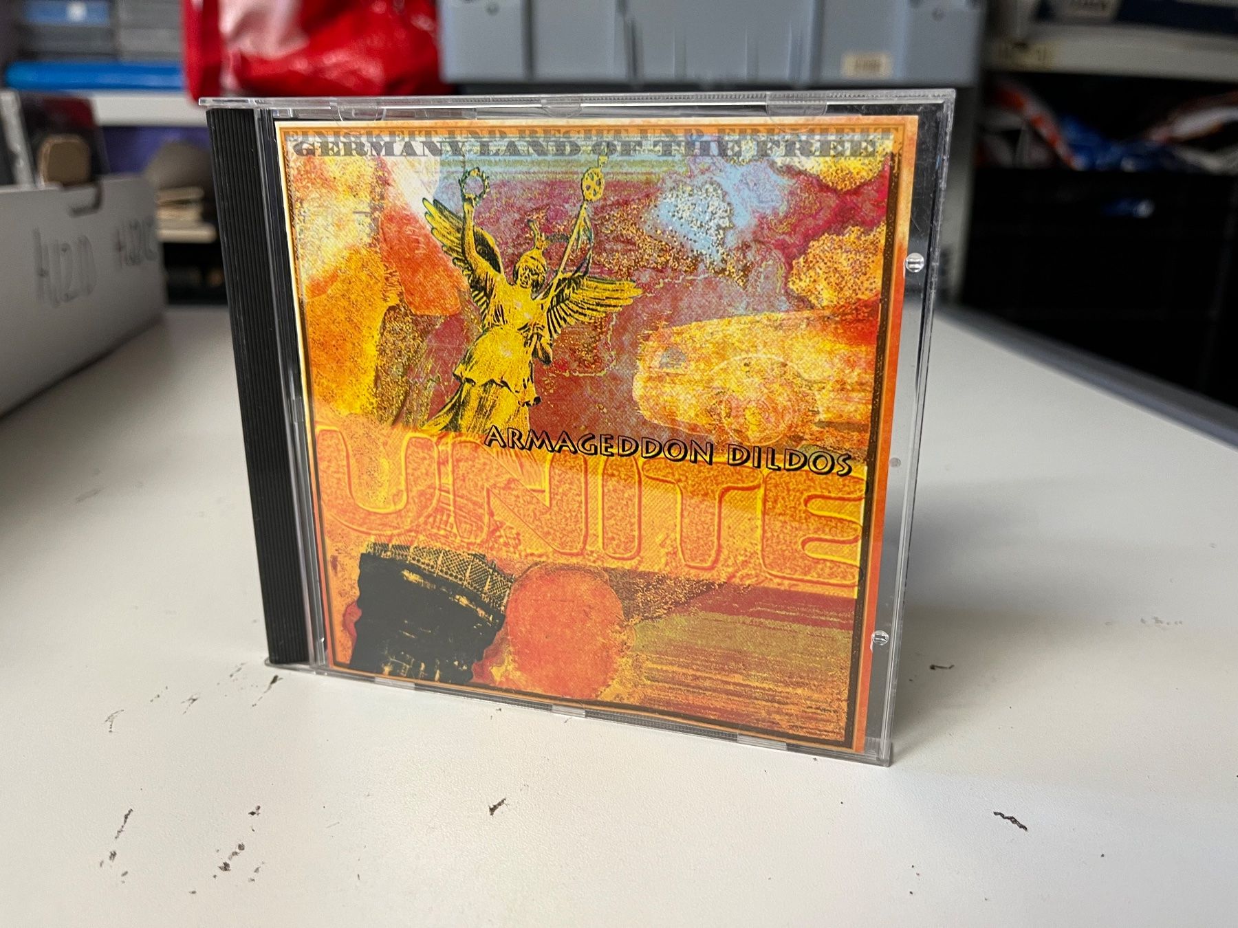 CD: Armageddon Dildos - Unite - XHJ32 – Nuovo (secondo la descrizione) da Küsnacht ZH venduto da hardrock.earth