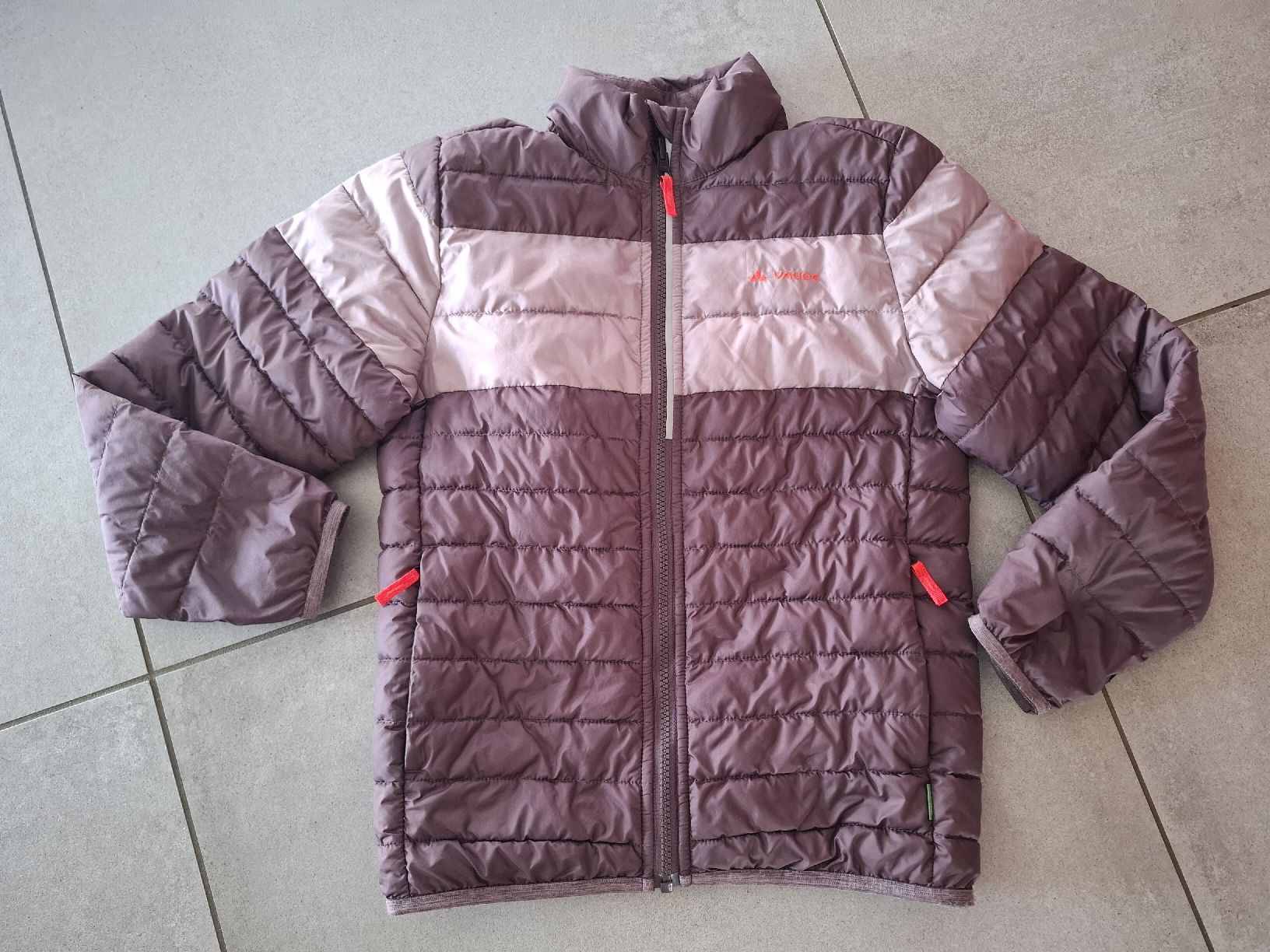 Vaude Giacche & Cappotti: Jolie veste Vaude, 134-140 – Nuovo (secondo la descrizione) da Tramelan venduto da yok-yok