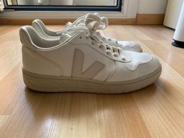 Veja Sneakers Damen VEGAN V-10 CWL Grösse 40 weiss/beige