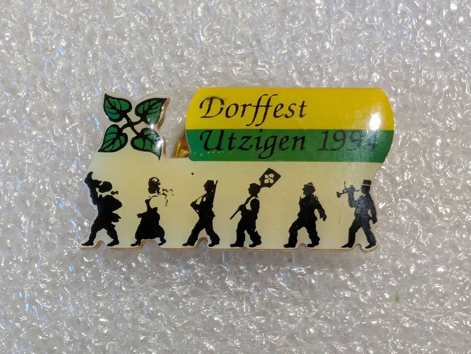 Placchette & Badge: Ansteckpin 284: Dorffest Utzigen – Usato da Oppligen venduto da Pin-Fall-Shop