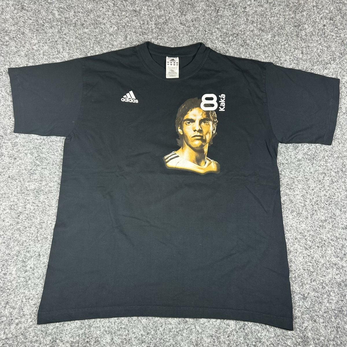 Adidas T-shirt: Kaka Adidas – Nuovo (secondo la descrizione) da La Sagne NE venduto da Matlasape