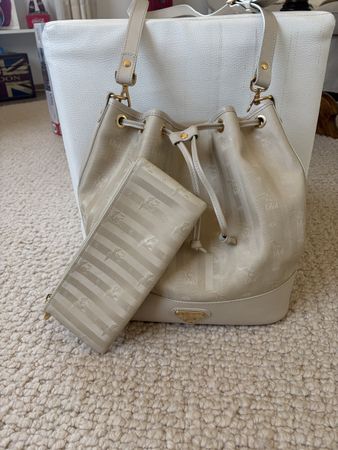 Maison Mollerus beige