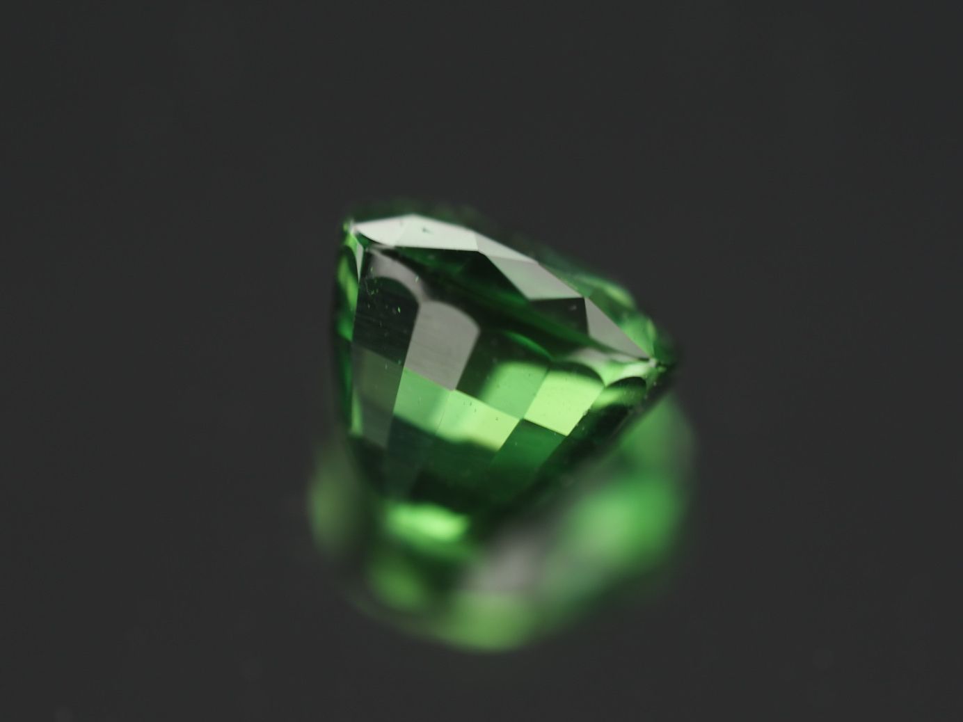 Pietre preziose: Natural Tsavorite Garnet 1.01ct - Vivid Green Eye-Clean – Nuovo e nell'imballaggio originale da Buchs SG venduto da OTNaturalGems 2
