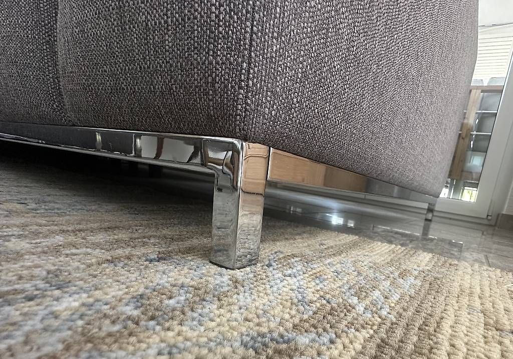 Divani: Eck-Sofa Stoff grau – Usato da Lohn-Ammannsegg venduto da Kurt1968 2