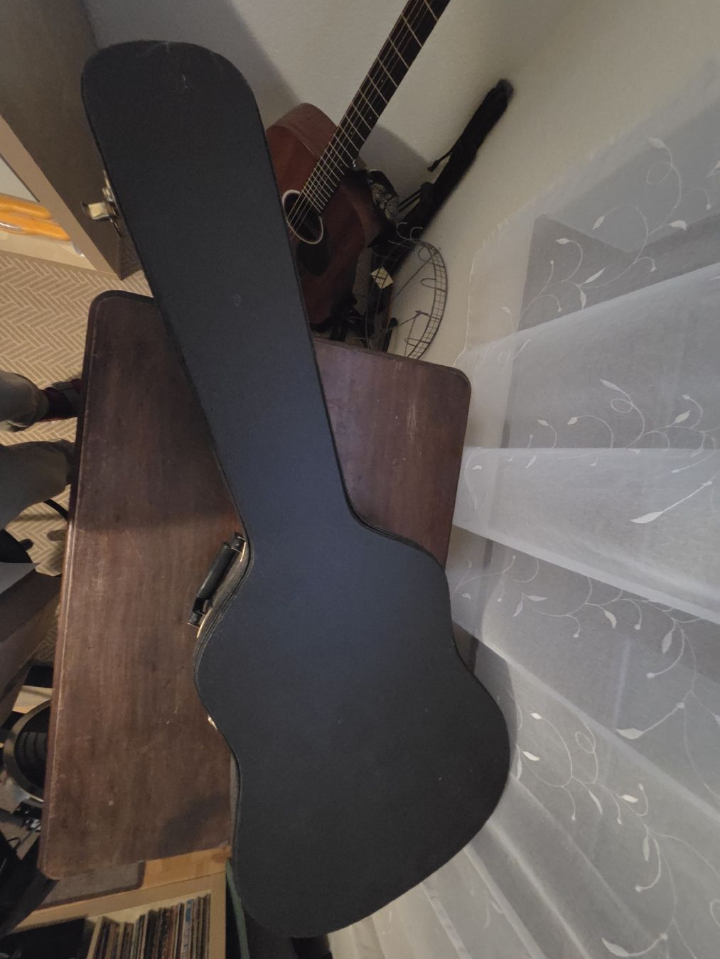 Martin & Co. Strumenti musicali: Martin Akkustik Gitarre – Usato da Nidau venduto da Wickwack 4
