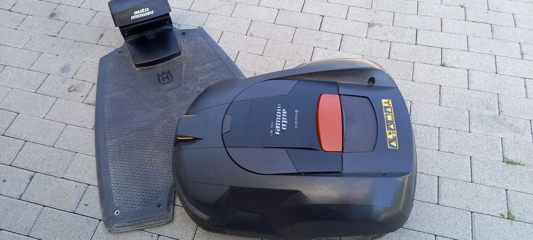 Husqvarna Rasenmäher: Husqvarna automower 230 ACX – Gebraucht aus Grenchen von Asus_ 3