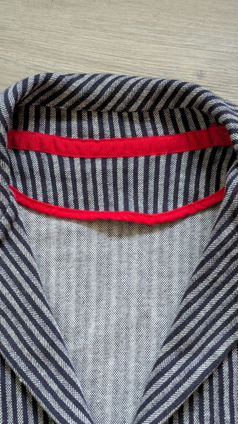 Ensembles & Tailleurs: Blazer rayée bleue et rouge - 36 – D'occasion à Orsieres par IndianaJones50a 1
