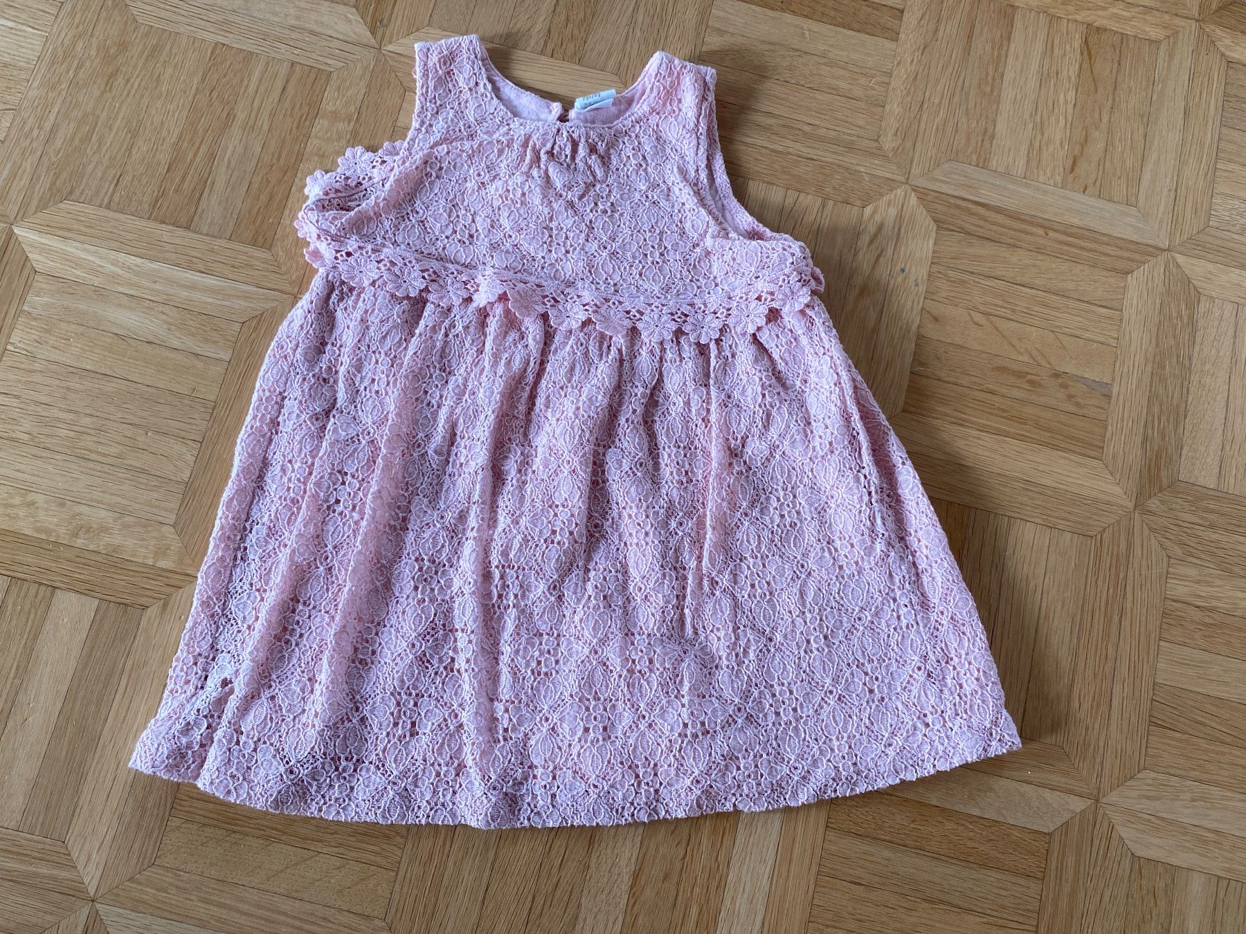 Robes et jupes: Kinderkleid rosa mit Spitze Gr. 86 – D'occasion à Vilters par Zwaergli13