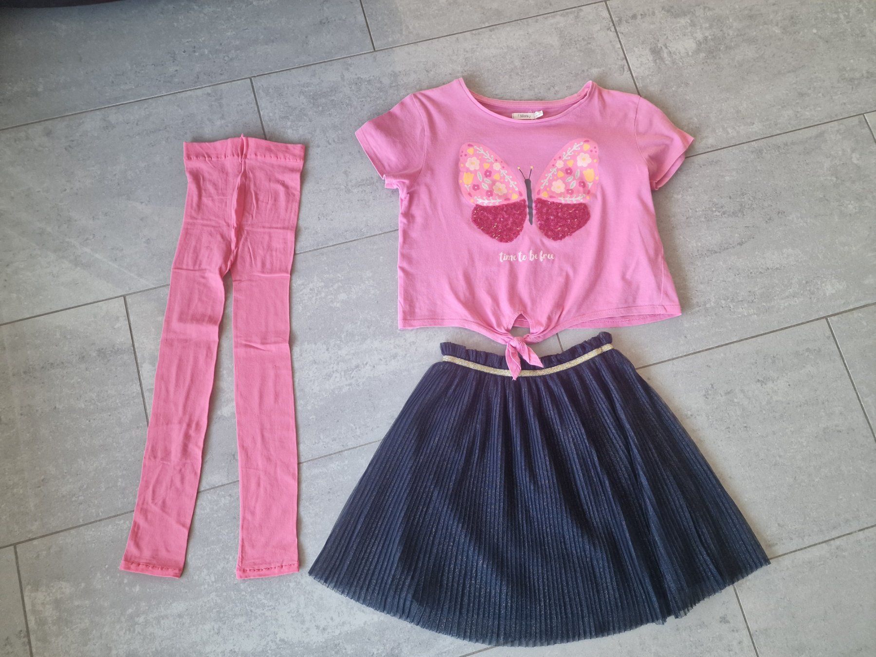 Lotti & Set di vestiti: Schönes Sommer Set - Gr. 128 – Usato da Wilen b. Wollerau venduto da kaefer88
