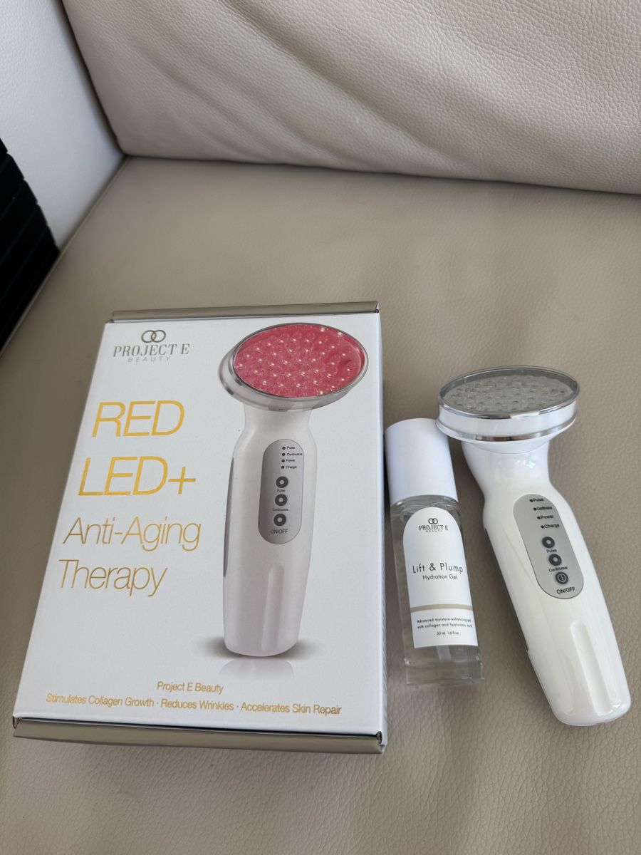 Gesichtspflege: Neu Red Light Therapy – Neu (gemäss Beschreibung) aus Zürich von LuxuryJewellery