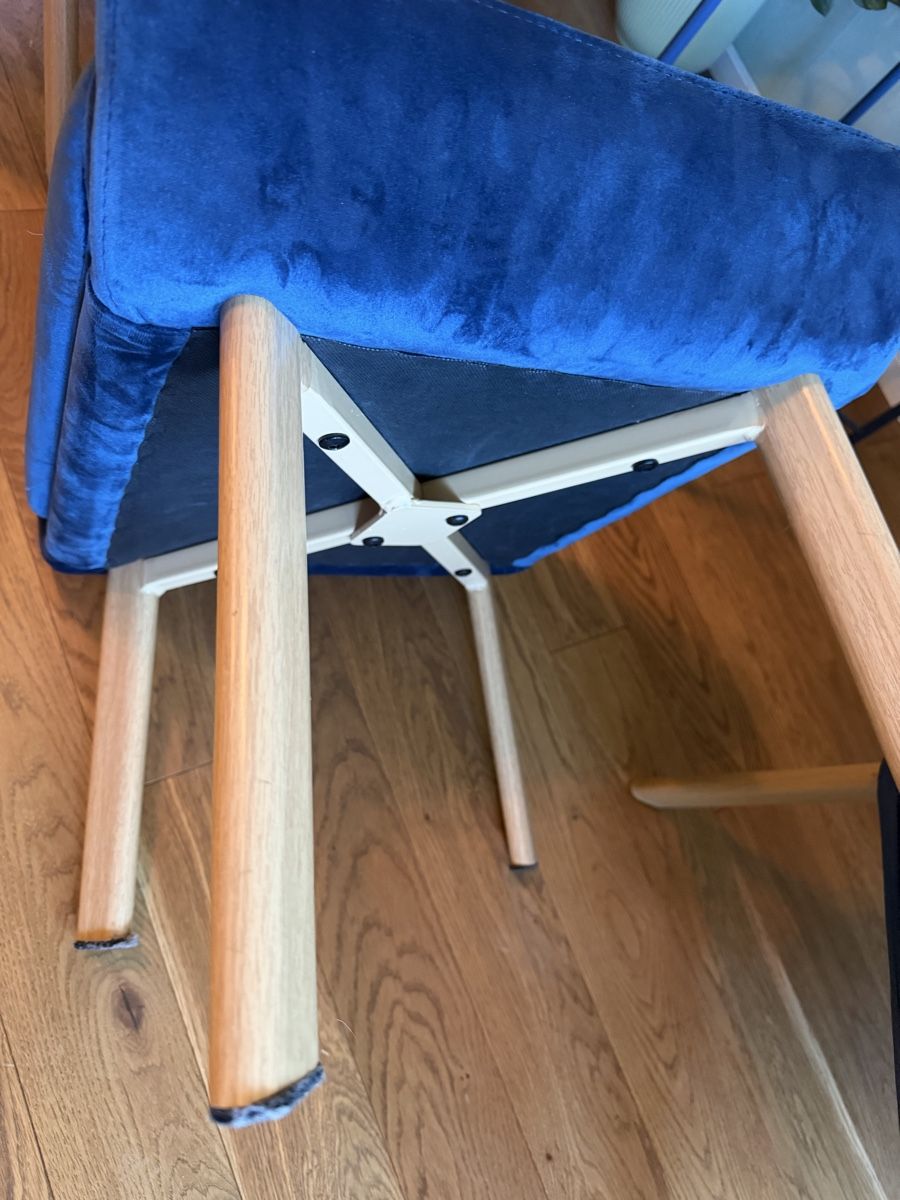 Poltrone: 2x Ohrensessel mit Hocker blau Samt – Usato da Attikon venduto da Rinca 3