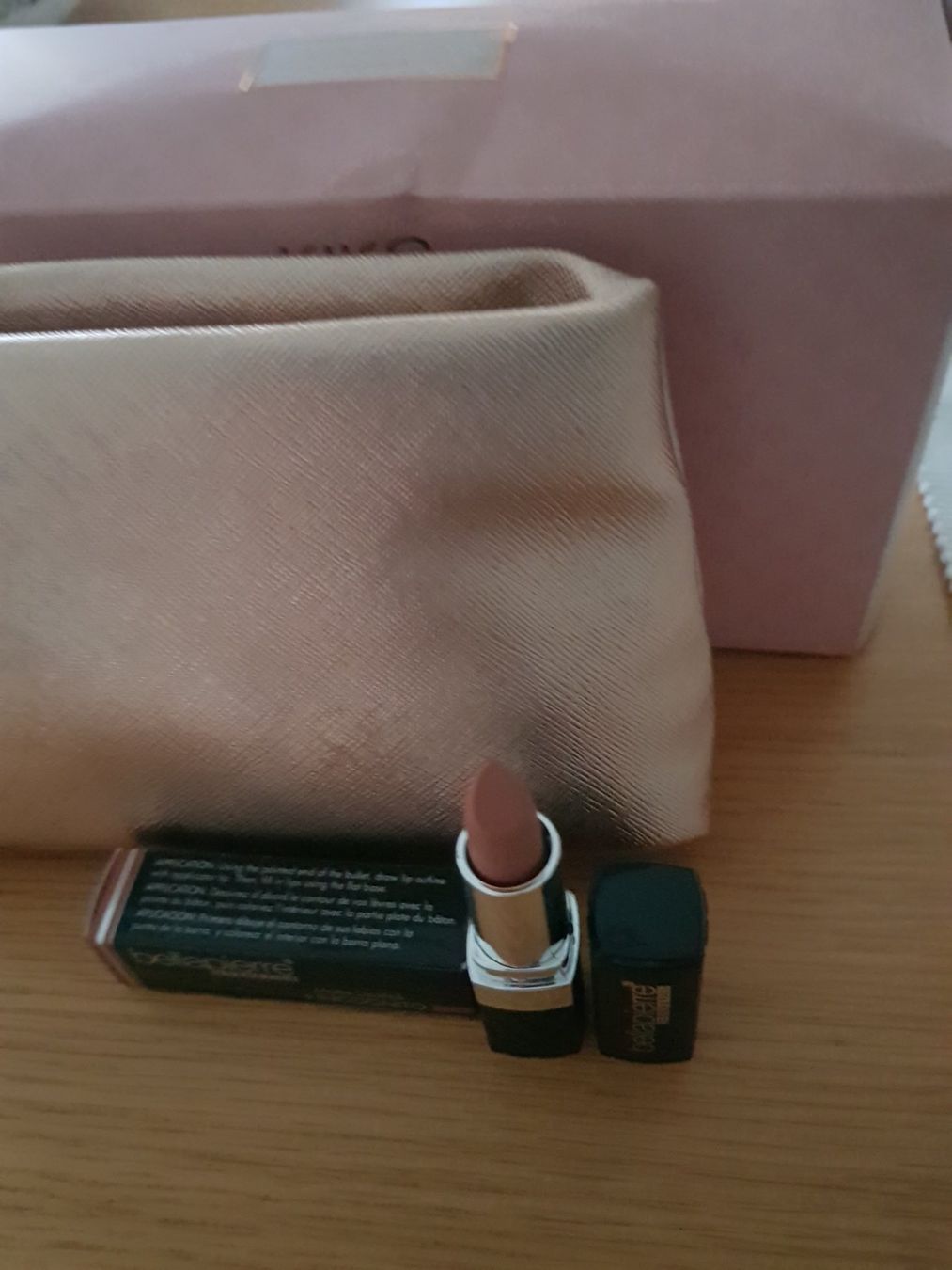 Kiko Milano Make-up: Tolles Kiko Etui mit Lippenstift Neu – Neu und originalverpackt aus Stansstad von leoni66 1