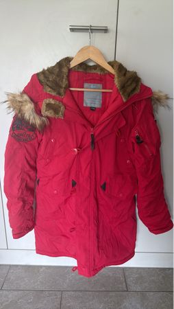 Alpha Industries: Winterjacke Rot- Grösse M- schön warm