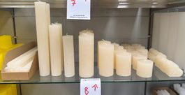 008 Posten Raureif Kerzen off white aus Liquidation