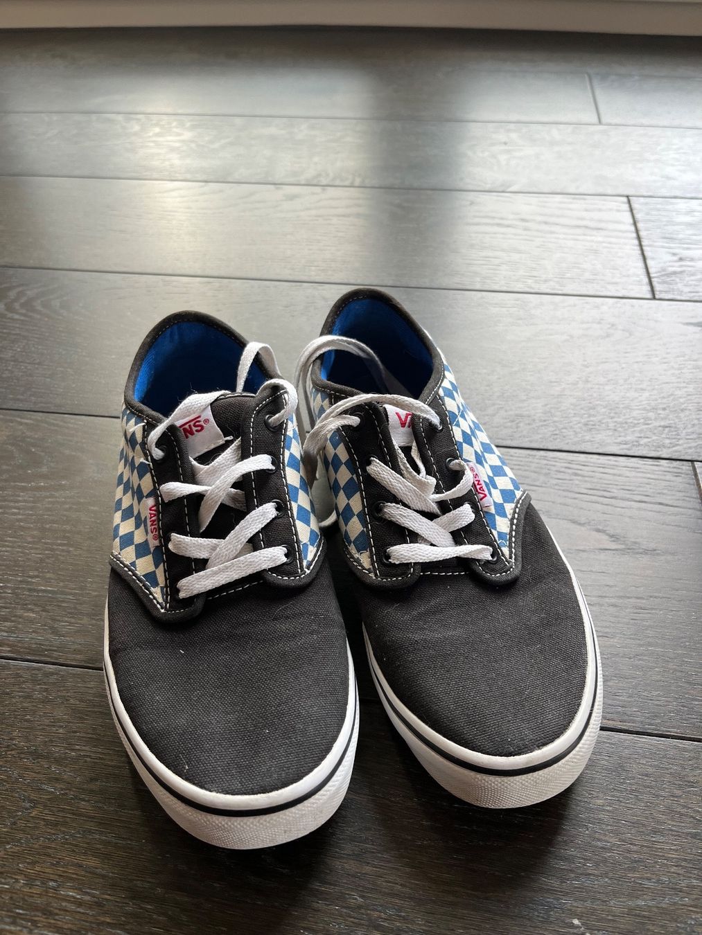 Vans Chaussures hommes: Vans basket EU 38 – D'occasion à Posieux par evs_57x2