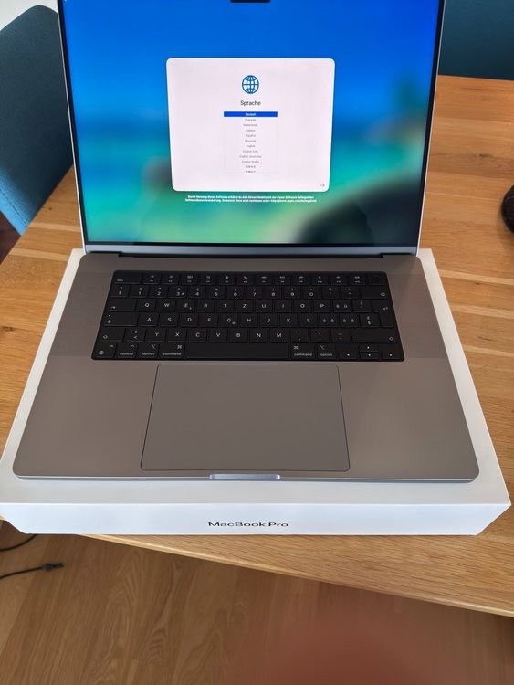 APPLE MacBook Pro 16,2, / Apple M1 Max, 64 GB RAM, 1TB (Gebraucht) in ...