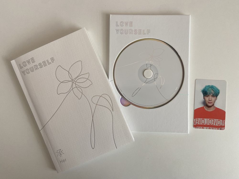 BTS SUGA Love Yourself Her Ver.L Offizielle Fotokarte