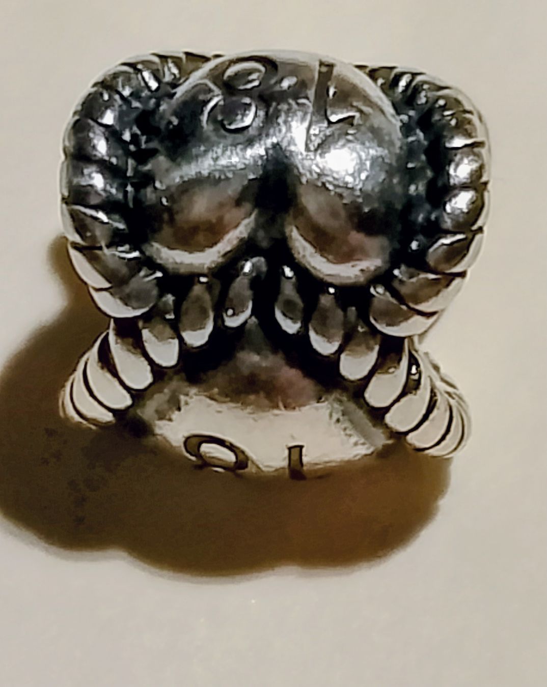 Pandora Anhänger: Pandora Charm " 18 "  – Gebraucht aus Therwil von col_m6rx 3