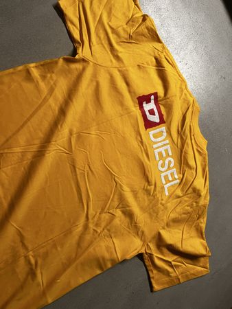 Diesel T-Shirt gelb mit Drachen Motiv ungetragen 