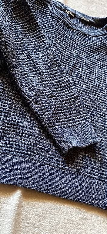 Pullover & Sweatshirts: Pulli h&M Baumwolle 98/104 – Gebraucht aus Därstetten von yas_pb5r 1