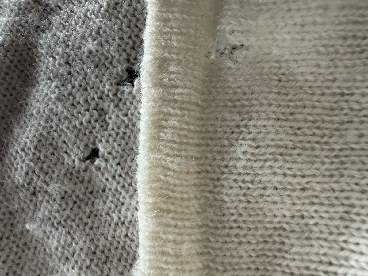 Zara Pullover & Sweatshirts: 2 wunderschöne Kashmir Wolle Pullover, Grösse 38/40 – Gebraucht aus LAUERZ von sruncheli73 4