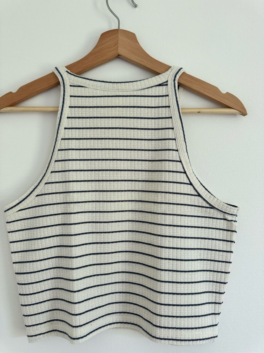 Only Top: Damen Top gestreift weiss/blau Grösse M – Usato da St. Gallen venduto da nikolasbong 1